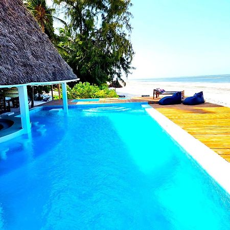 Bed and Breakfast Blue Palm Zanzibar Бвейю Екстер'єр фото