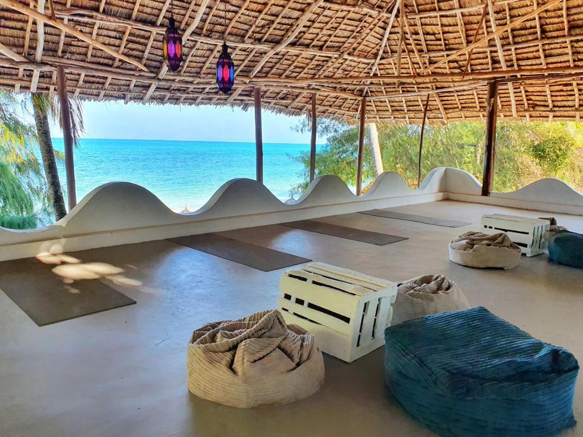 Bed and Breakfast Blue Palm Zanzibar Бвейю Екстер'єр фото